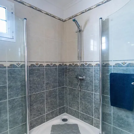 Casa Do Dino Рибейра-Брава